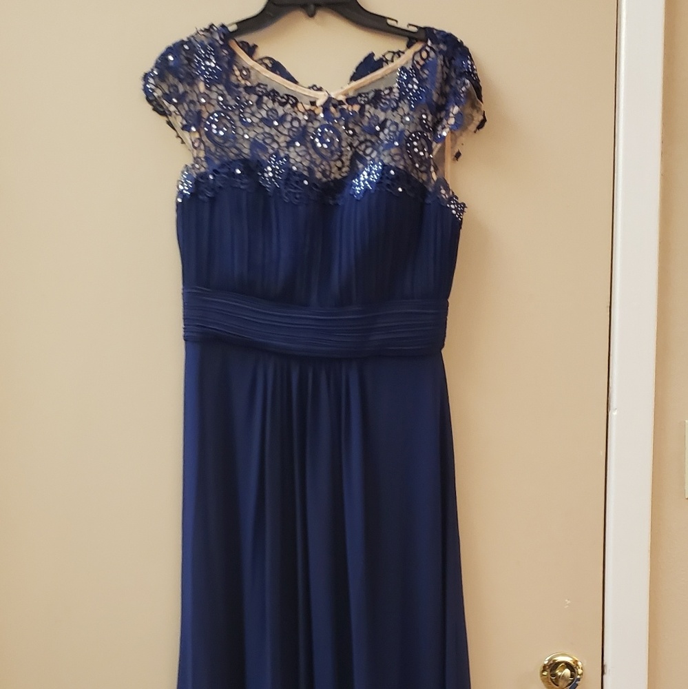 Ball gown
